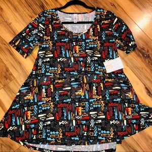 XS LulaRoe Perfect T